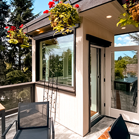 Elvoron Home Elevator on a sunny rooftop deck in Seattle, Washington, USA